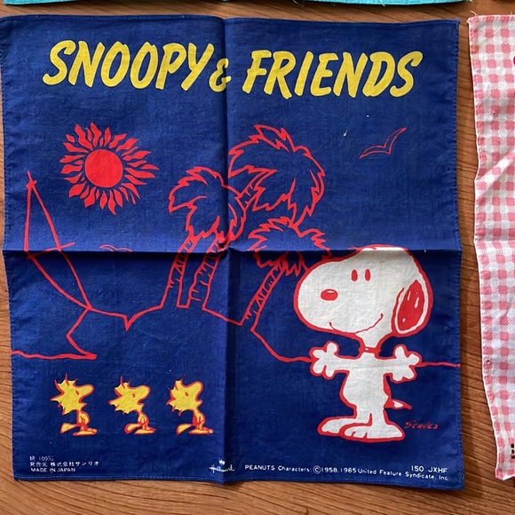 Vintage Snoopy / Charlie Brown Handkerchief lot -1965 - Picture 4 of 11